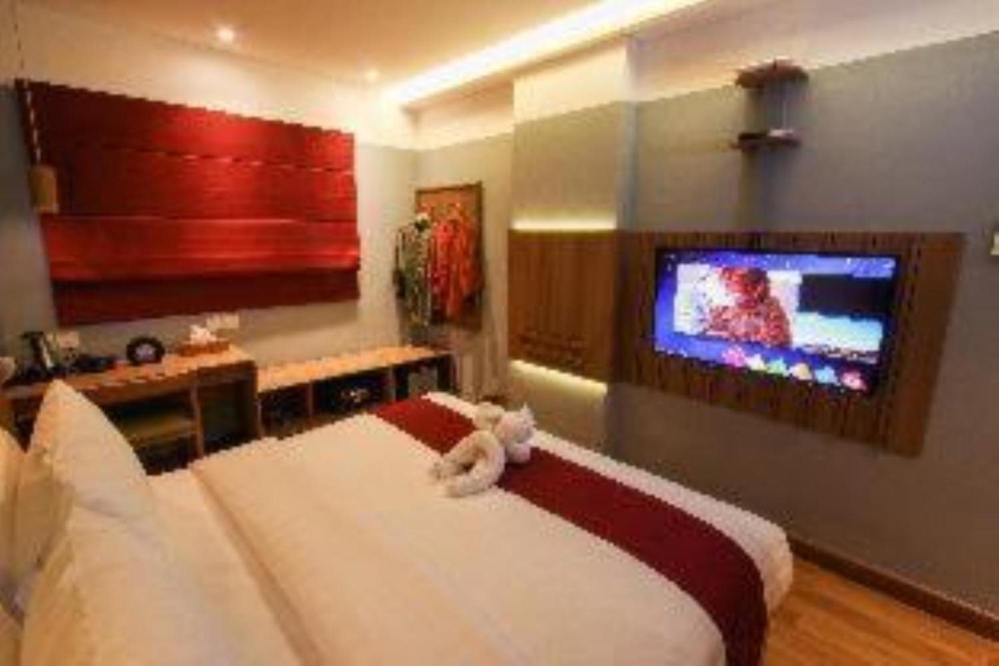 Kuretakeso Kemang Hotel Jakarta Exterior foto